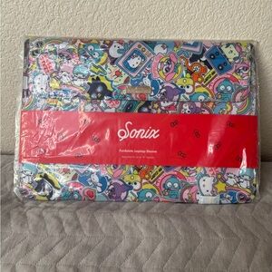 Sonix Colorful Laptop Sleeve Hello Kitty New